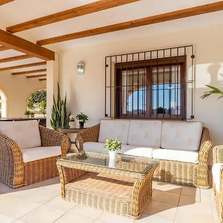 Villa Isabel By Sun & Sea Homes Moraira