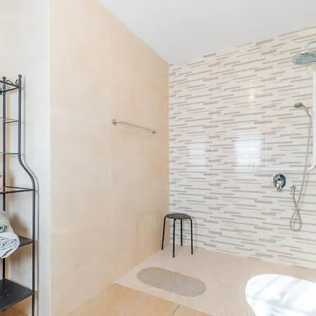 Isabel By Sun & Sea Homes *